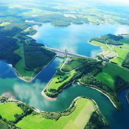 Domaine Golden Lakes Village 2 * Boussu-lez-Walcourt